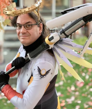 Mercy Staff - 3D-Printed, Painted, and Illuminated Mercy Caduceus Staff Mercy Staff